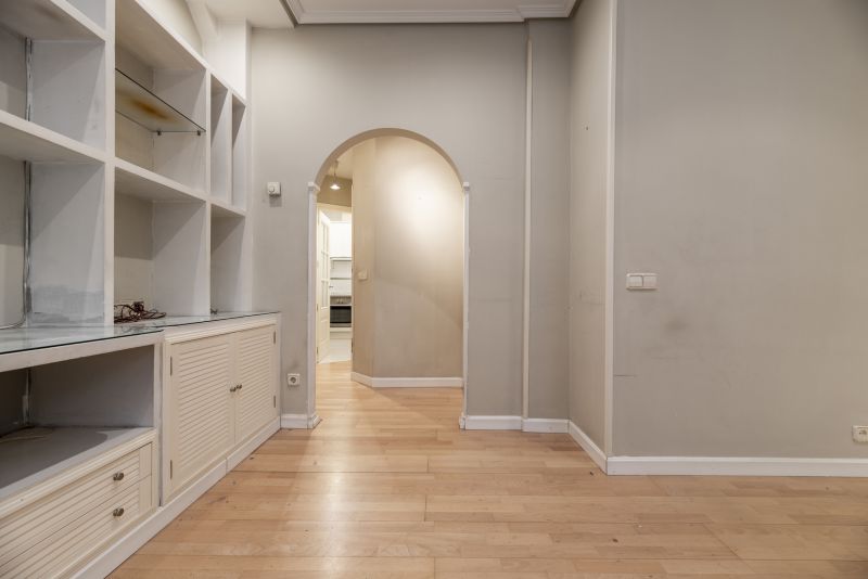 Custom Shelving Installation in Alexandria, VA
